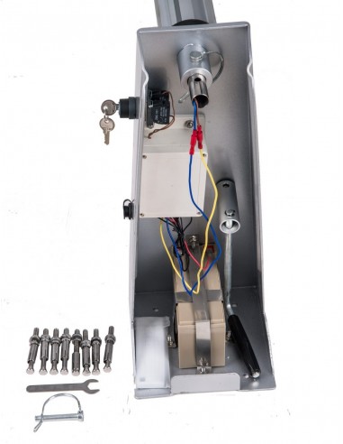 BATERIA ENROLLADOR MOTORIZADO CON MANDO DISTANCIA - accesoriospiscinasonline.es